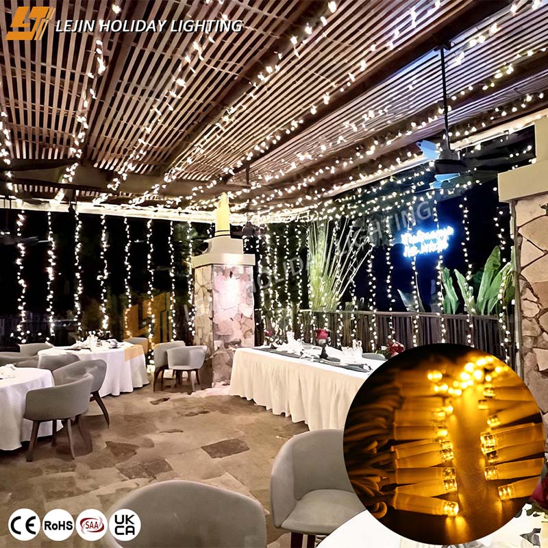 More Customers, More Photos: What Decorative Lights Brought to This Restaurant