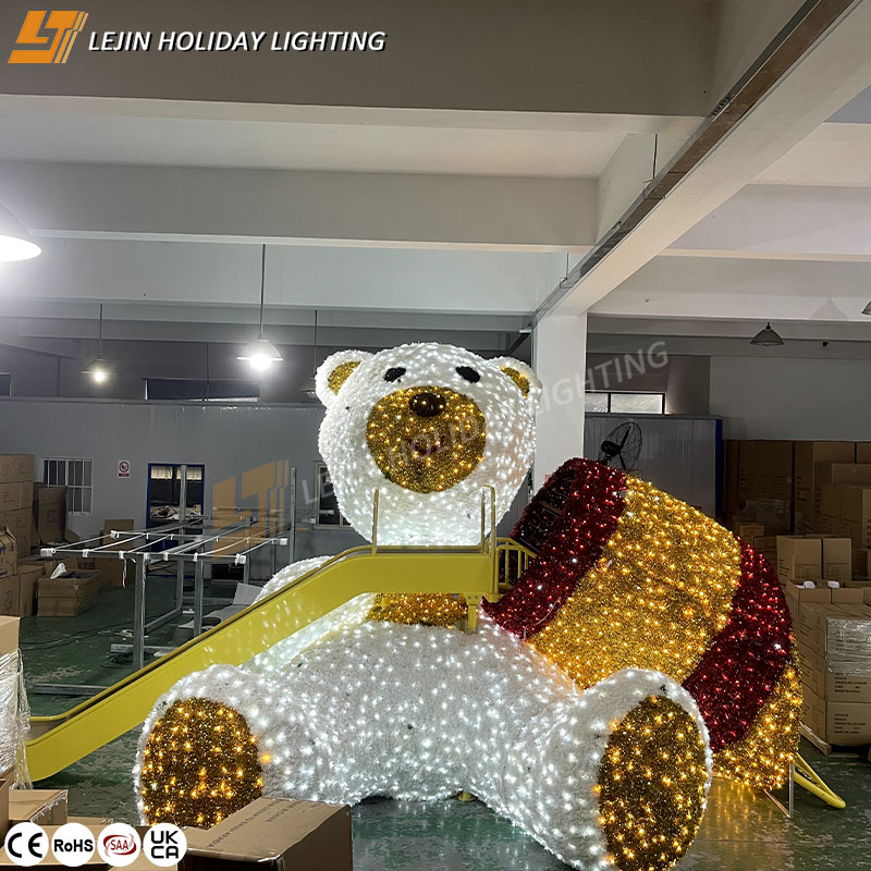 Slide Bear Motif Light